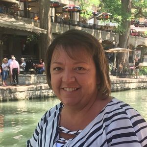 Meet your Posher, Sandra